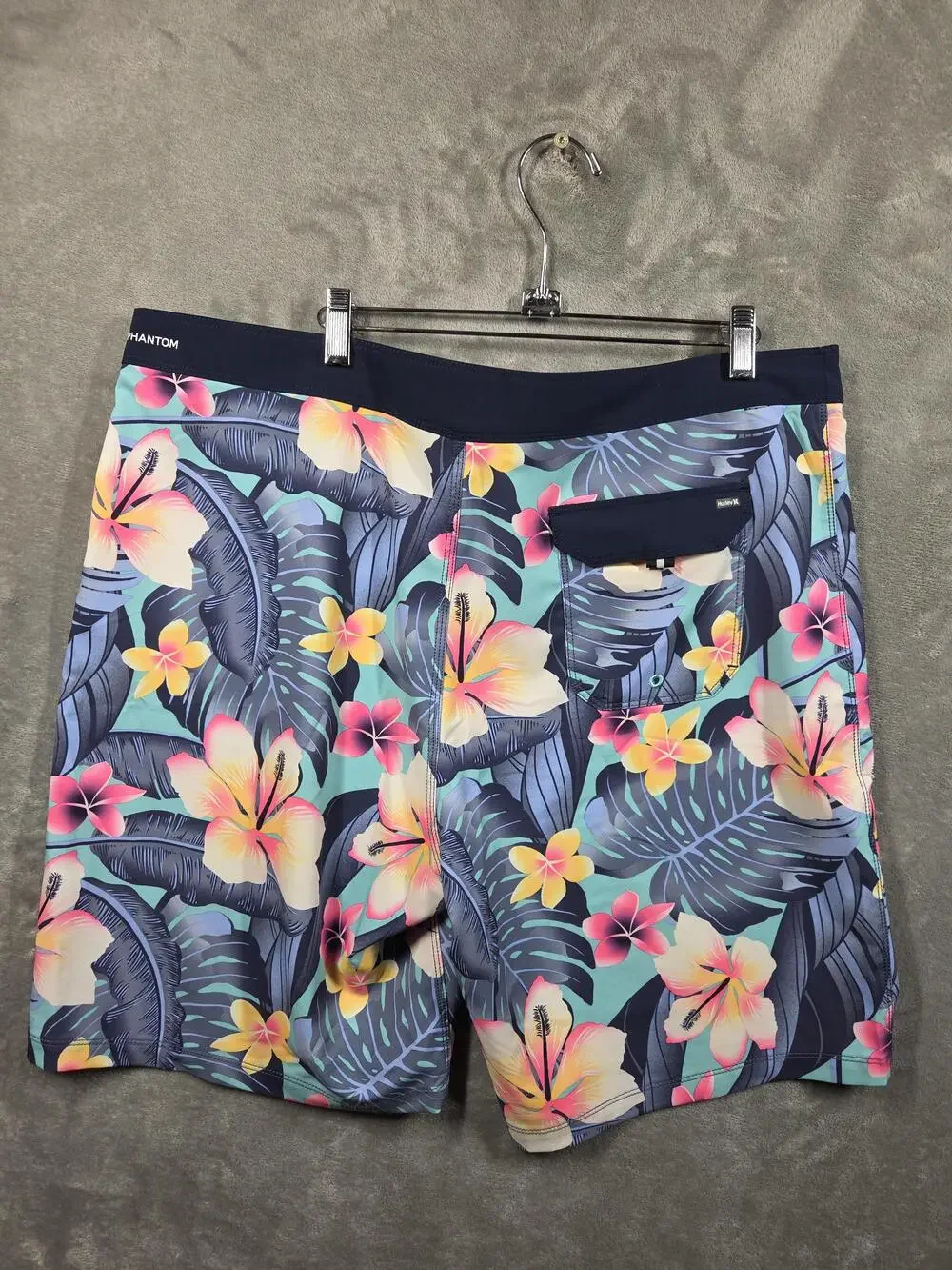 Hurley Phantom Board Shorts Mens 36 Multicolor Floral Tropical Surf Swim